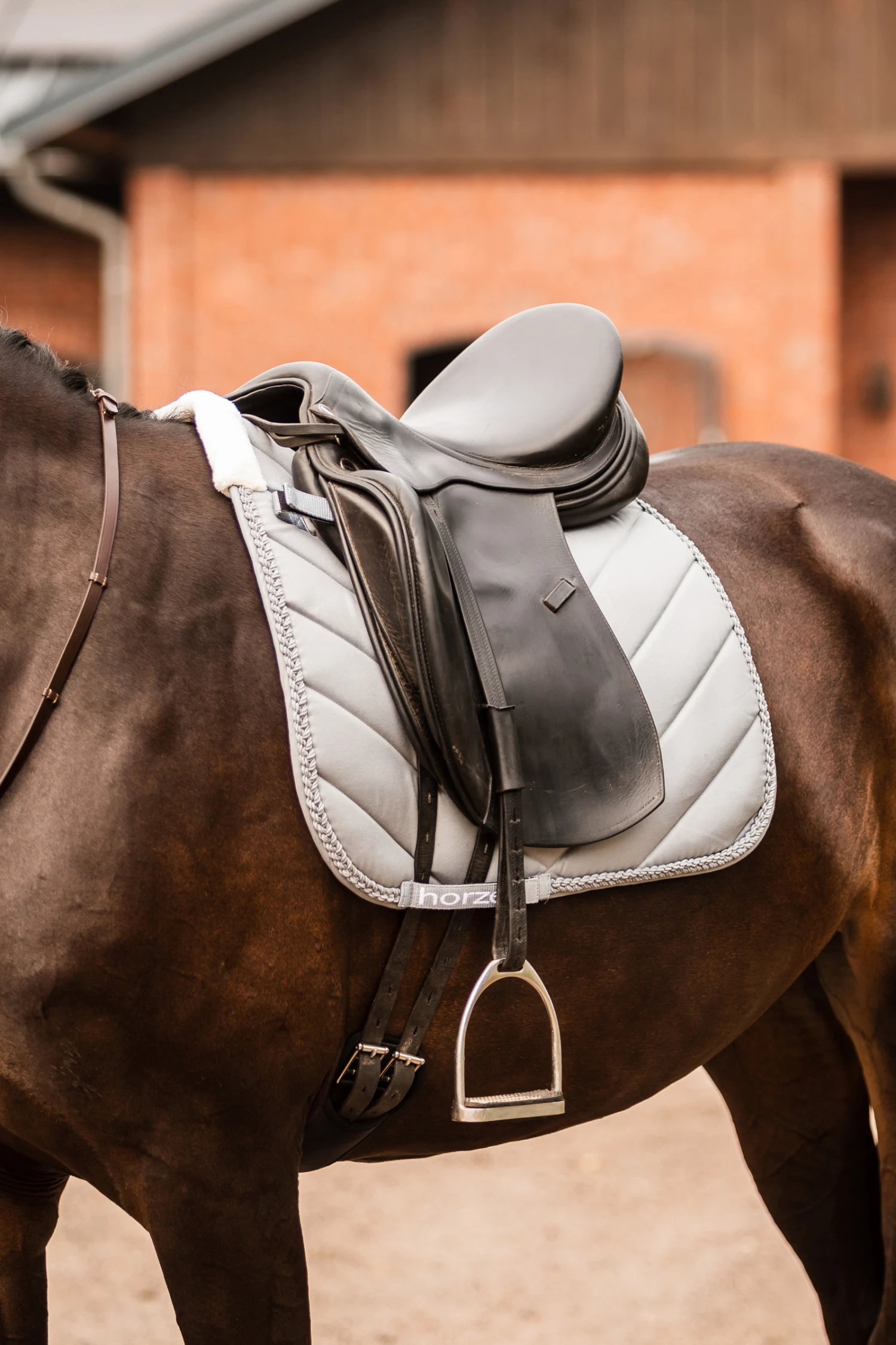 Horze Victoria Dressurschabracke 12 Horze Victoria Dressurschabracke – Bild 12