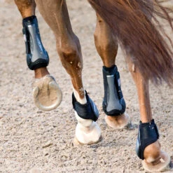 Horze Impact Air-Shock Stoßdämpfende Streichkappen 35 Horze Impact Air-Shock Stoßdämpfende Streichkappen -Cavallo Verkäufe 19244 BL 3