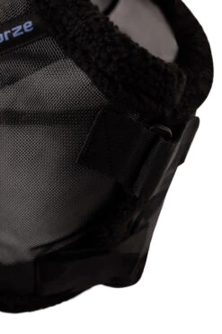 Horze Ausgestellte Fliegenmaske -Cavallo Verkäufe 22906 bl 03