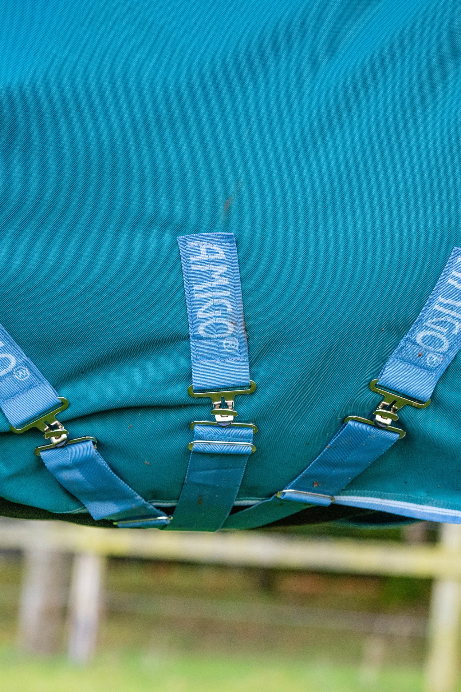 Horseware Amigo Bravo 12 Regendecke Mit Hohem Hals, 0g 7 Horseware Amigo Bravo 12 Regendecke Mit Hohem Hals, 0g – Bild 7