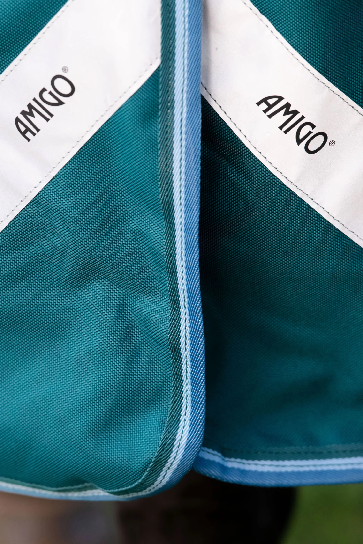 Horseware Amigo Bravo 12 Plus Weidedecke, 400g 6 Horseware Amigo Bravo 12 Plus Weidedecke, 400g – Bild 6