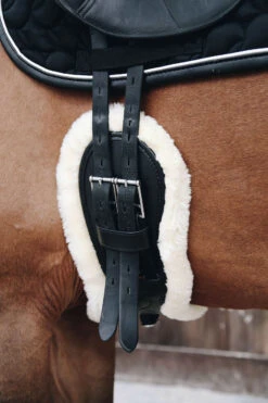 Kentucky Horsewear Lederkurzgurt Sheepskin Dressage 9 Kentucky Horsewear Lederkurzgurt Sheepskin Dressage -Cavallo Verkäufe 329961 BL 3