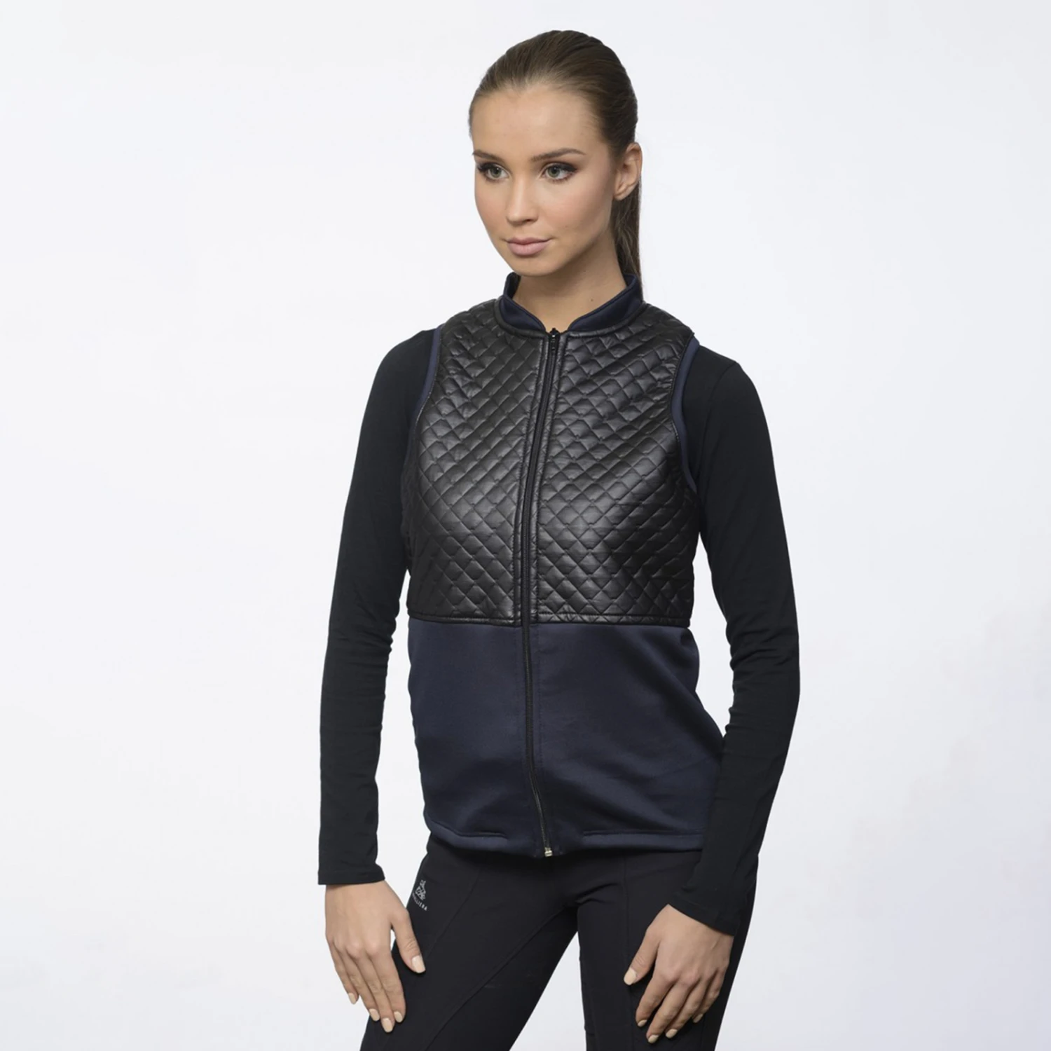 Cavalliera Grace Reitweste Mit Wasserdichten Einsätzen 1 Cavalliera Grace Reitweste Mit Wasserdichten Einsätzen