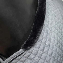 Back On Track Haze Kollektion Gesteppte Stalldecke, 200g (125-135cm) -Cavallo Verkäufe 333191 G 3