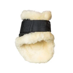 Back On Track AirFlow Light Streichkappen Mit Kunstfell 11 Back On Track AirFlow Light Streichkappen Mit Kunstfell -Cavallo Verkäufe 334208 BL 4