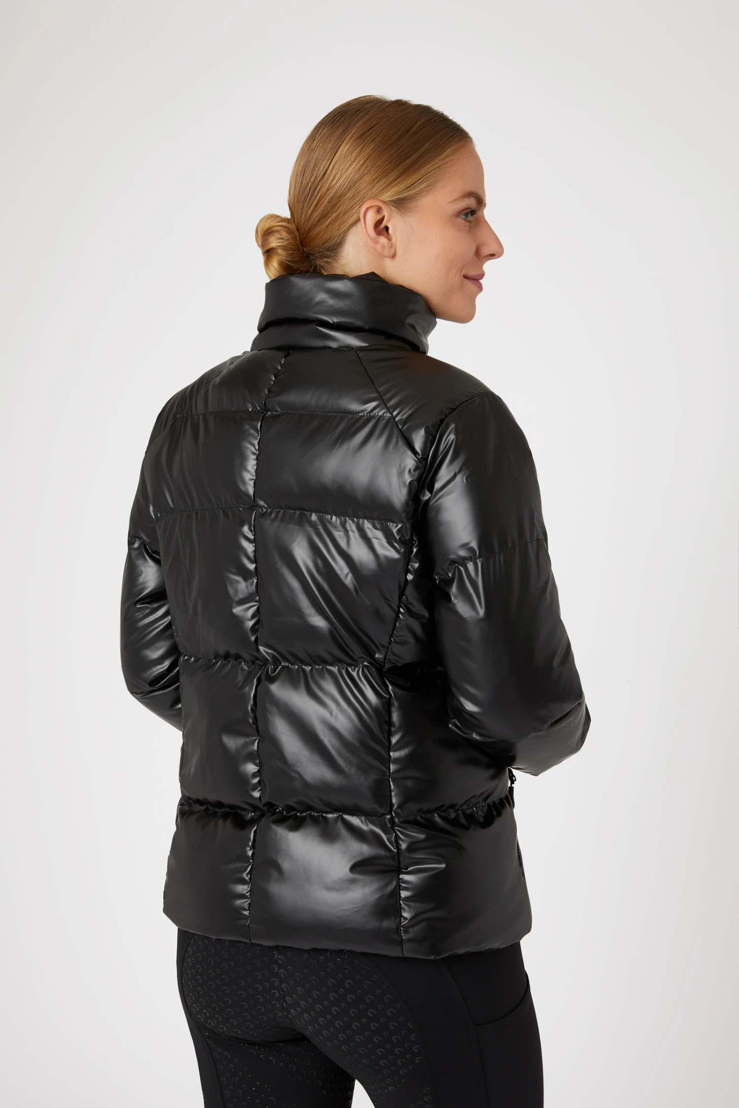 Horze Rianna Glänzende, Gefütterte Damen Reitjacke 4 Horze Rianna Glänzende, Gefütterte Damen Reitjacke – Bild 4