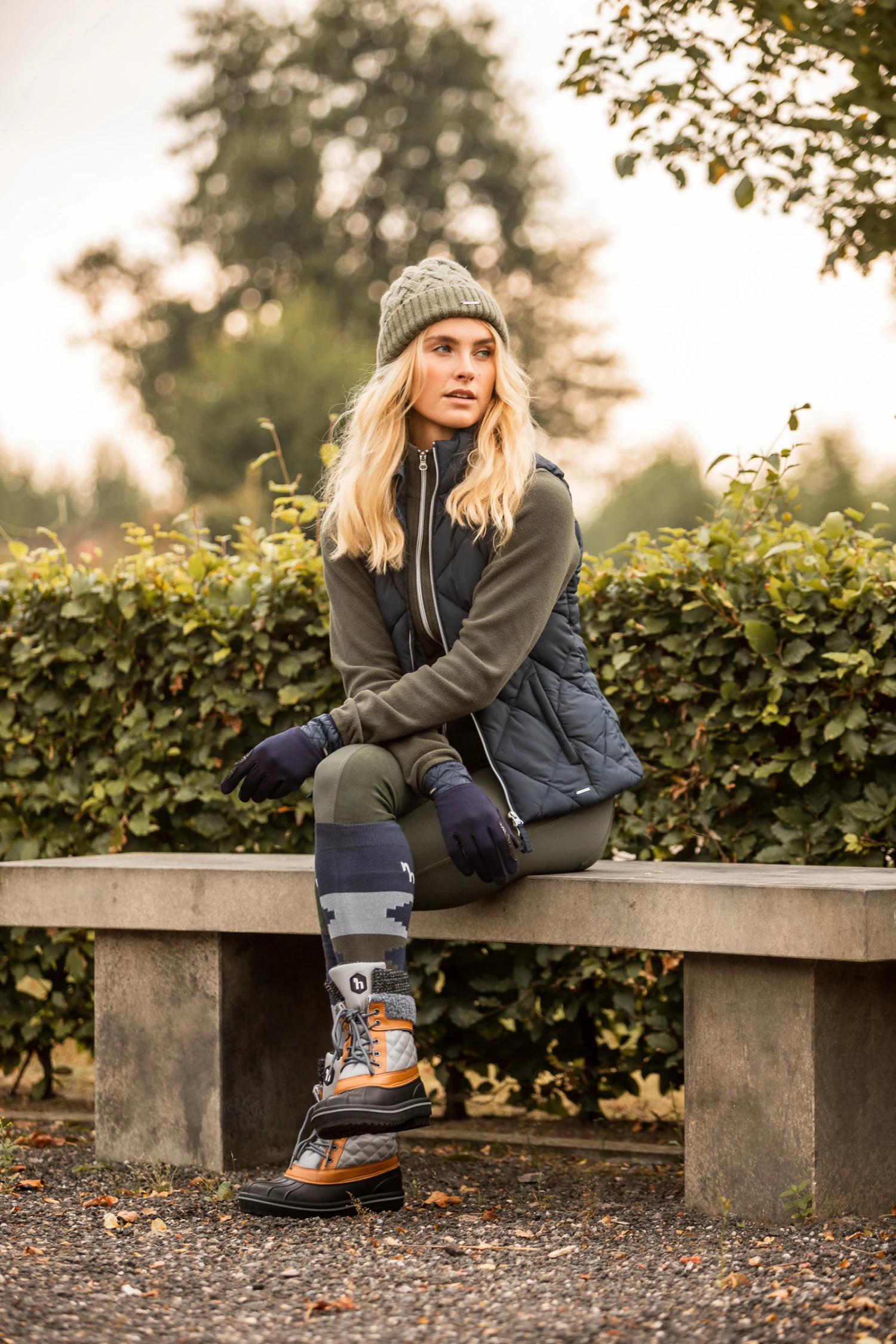 Horze Carola Gefütterte Damen Reitweste 17 Horze Carola Gefütterte Damen Reitweste – Bild 17