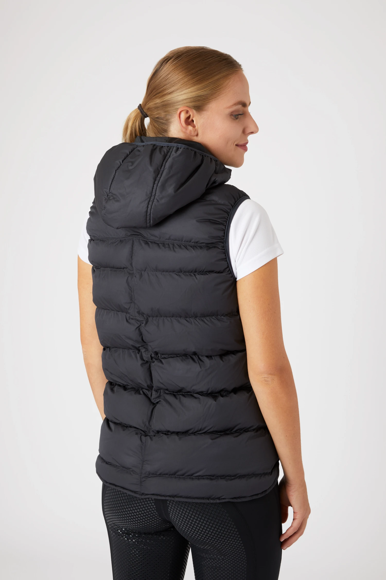 Horze Callie Gefütterte Damen Reitweste Mit Kapuze 11 Horze Callie Gefütterte Damen Reitweste Mit Kapuze – Bild 11