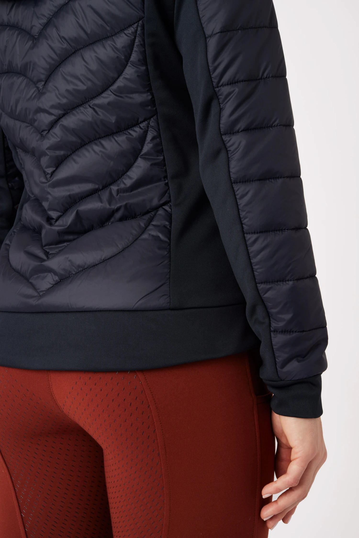 Horze Shannon Leichte Wattierte Damen Reitjacke 20 Horze Shannon Leichte Wattierte Damen Reitjacke – Bild 20