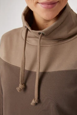 Horze Jade Damen Sweatshirt Mit Hohem Kragen -Cavallo Verkäufe 33709 FRBR CMBR 5