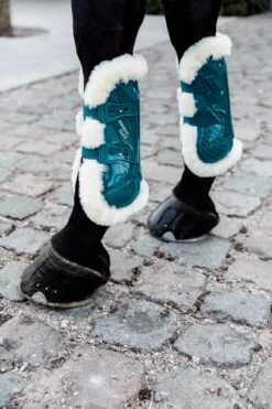 Kentucky Horsewear Bamboo Elastik Gamaschen Mit Veganem Lammfell 33 Kentucky Horsewear Bamboo Elastik Gamaschen Mit Veganem Lammfell -Cavallo Verkäufe 342510 EGR 1