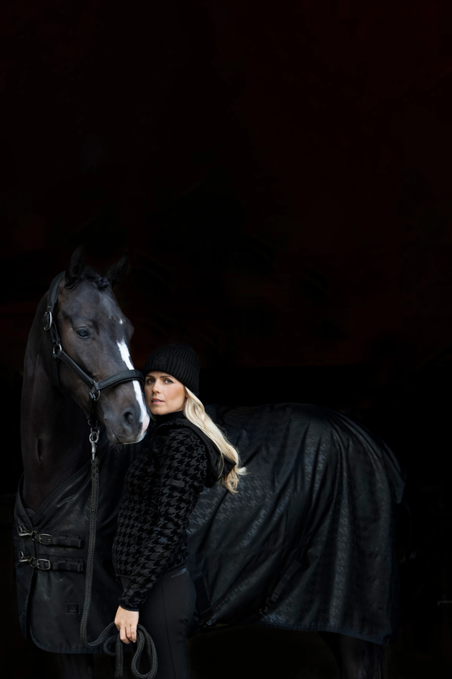 Eskadron Essence 22/23 Alpha 1680 Weidedecke, 150g 3 Eskadron Essence 22/23 Alpha 1680 Weidedecke, 150g – Bild 3