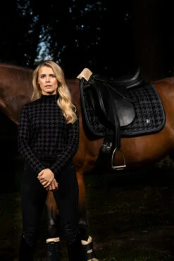 Eskadron Essence 22/23 Velvet Stamp Dressurschabracke -Cavallo Verkäufe 342578 BL 3