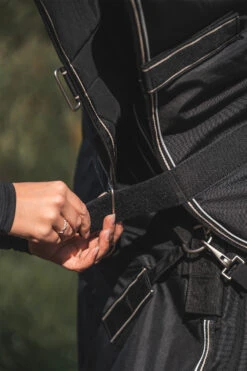 Back On Track Obsidian Weidedecke, 150g -Cavallo Verkäufe 345231 BL 08