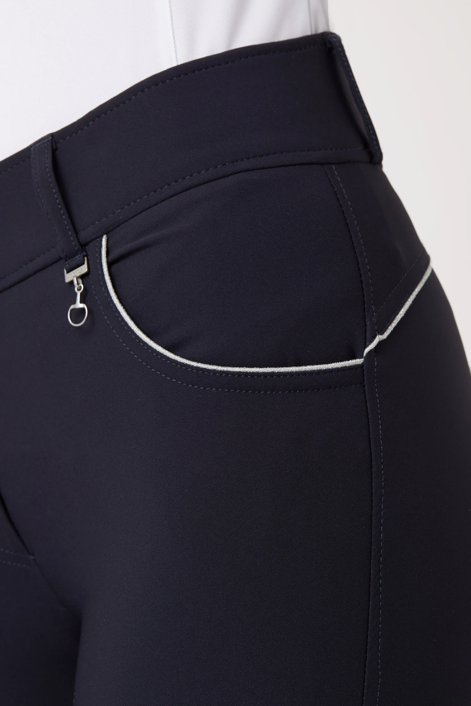 Horze Aubrey Damen Reithose Mit Silikonvollbesatz Und Hohem Bund 13 Horze Aubrey Damen Reithose Mit Silikonvollbesatz Und Hohem Bund – Bild 13