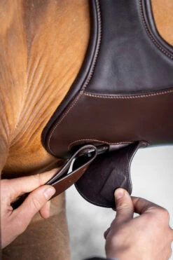 LeMieux Gel-Tek Anatomischer Stollengurt Mit Magnet -Cavallo Verkäufe YJSY5 780 04